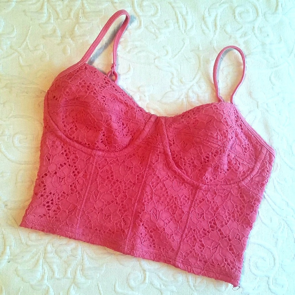Garage Lace Crop Top